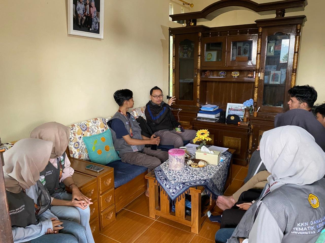 Kunjungan DPL ke Posko KKN Desa Danasari