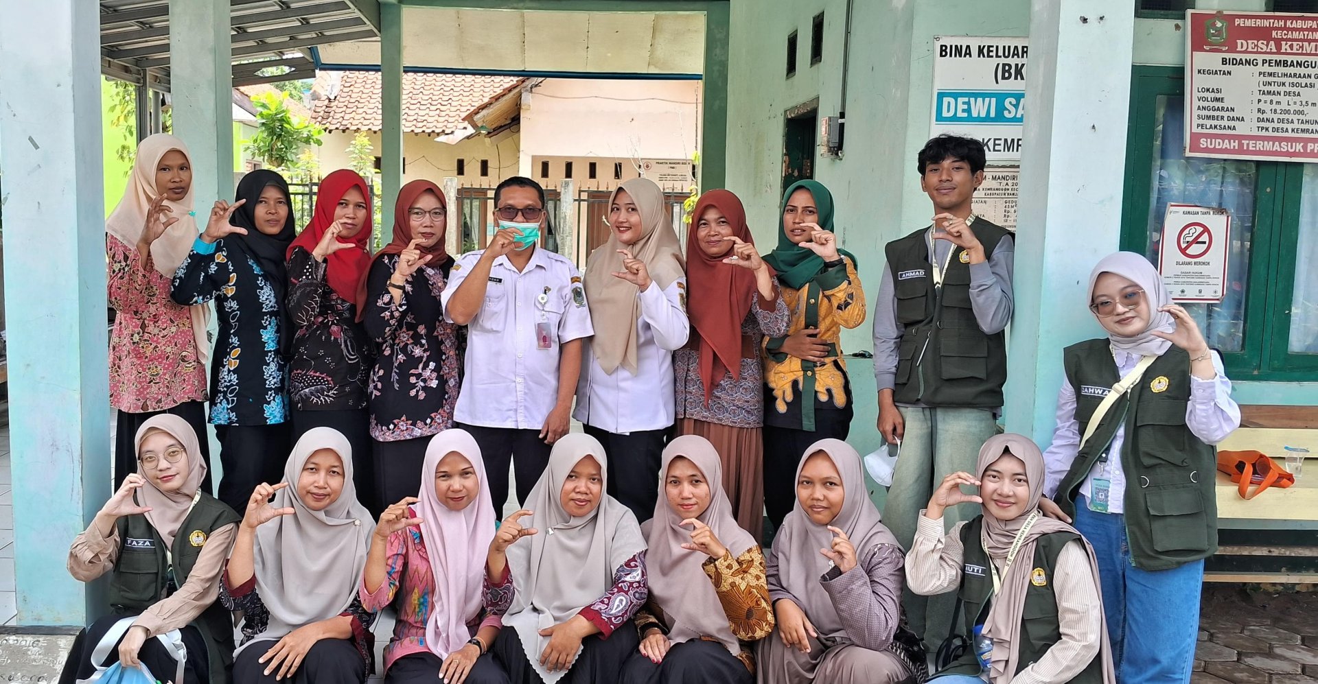 Day 8.9  (Laporan Kegiatan Harian: Pelayanan Kesehatan Masyarakat dan Koordinasi Desa)