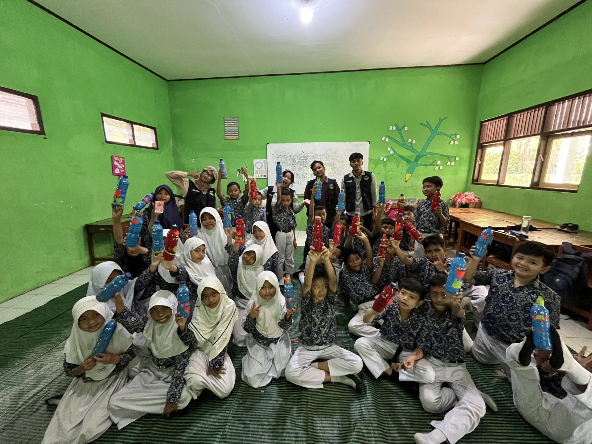 Kegiatan Hari Kedelapan di Desa Brengkok