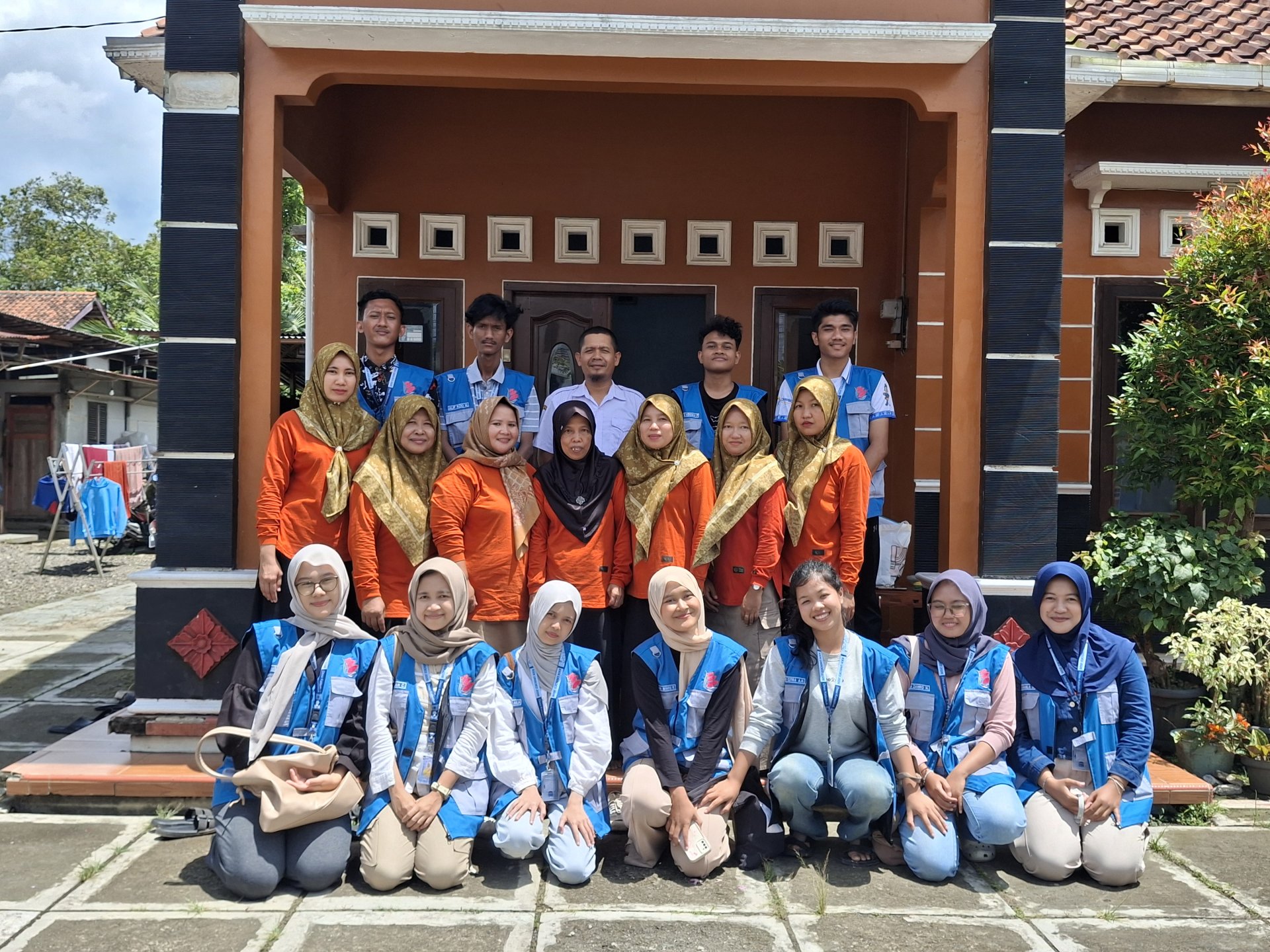 DAY 8 : Pendampingan Posyandu Mawar 9