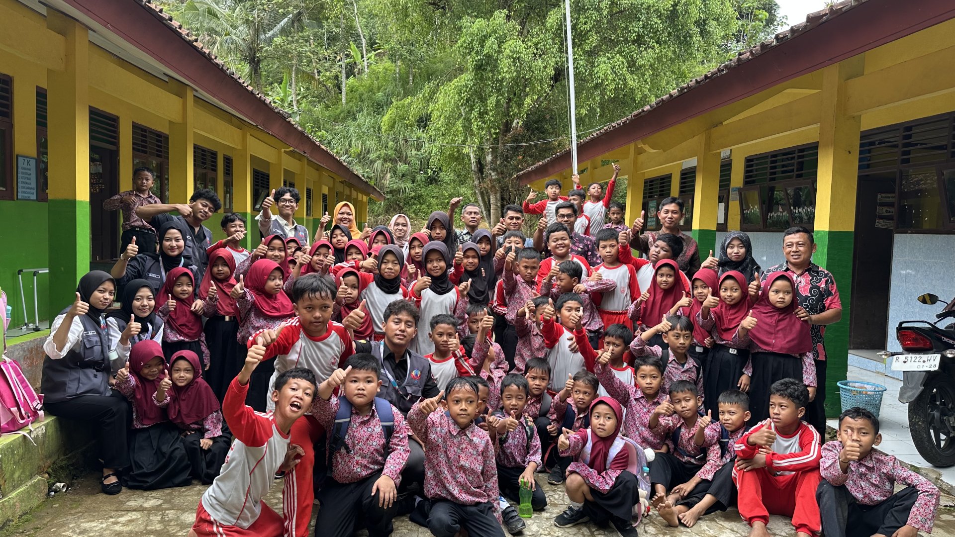 Pustaka menyapa desa Karangbawang