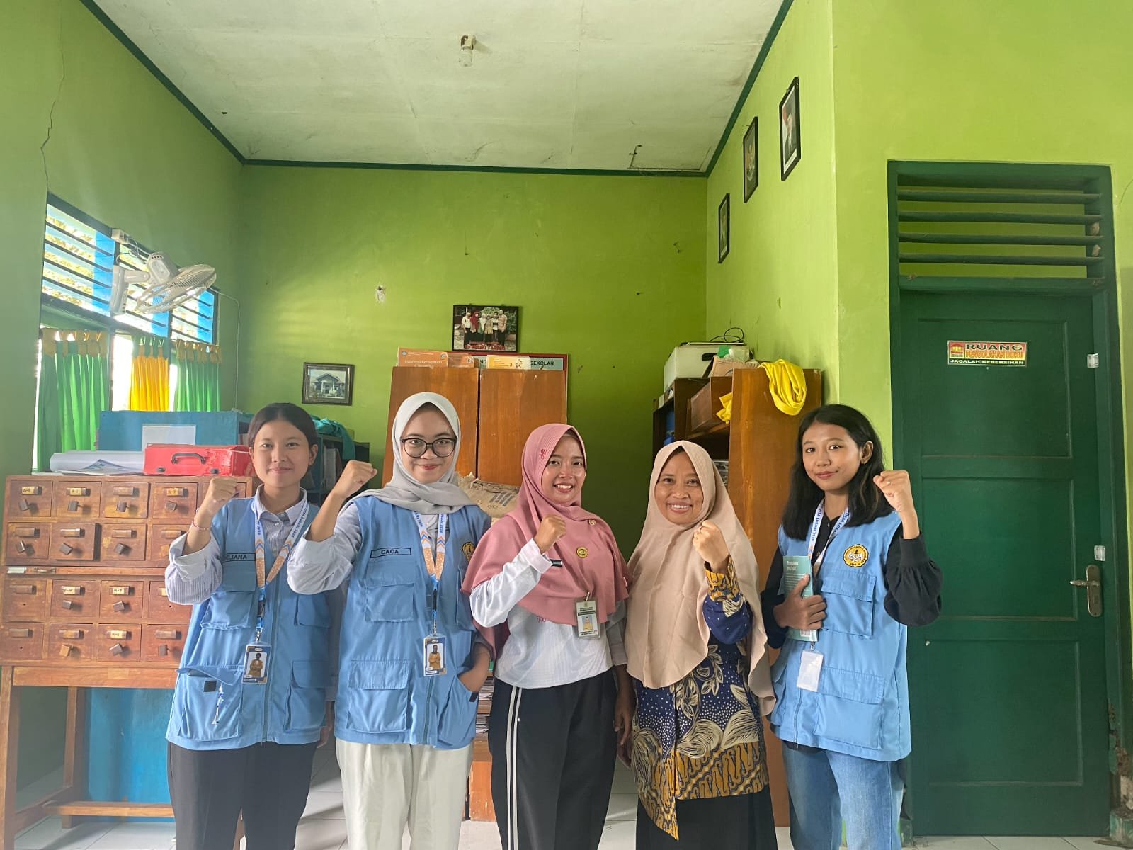 Kunjungan ke SDN 1 Losari