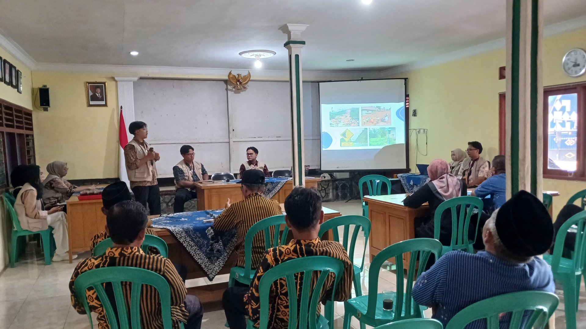 FGD 1 dan Pemaparan Proker