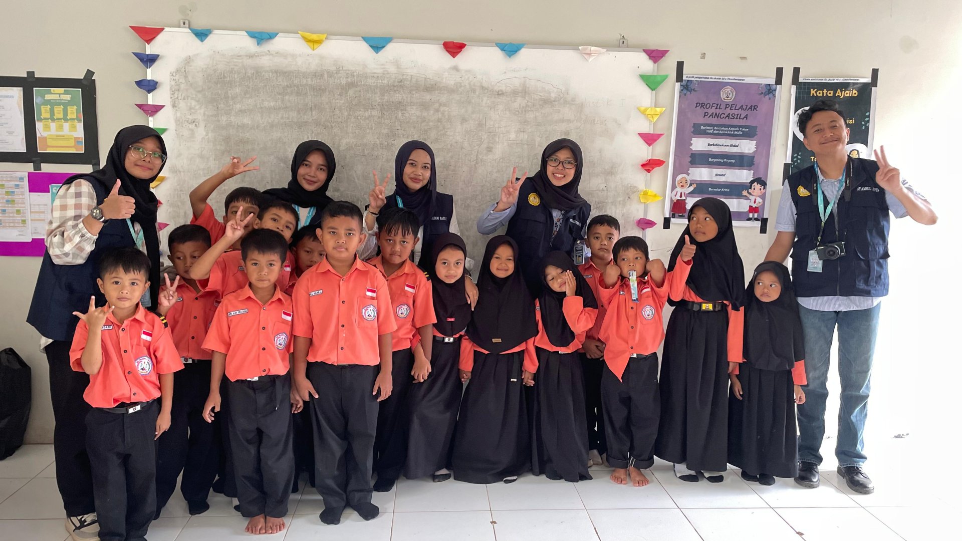 Program Kerja Sosialiasi Pola Hidup Bersih & Sehat (PHBS) SDN 2 Desa Besuki