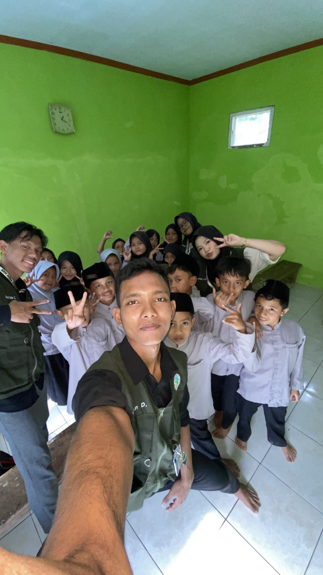 KKN Desa Somogede, Wadaslintang Kab. Wonosobo Kerja Bakti dan Sosialisasi Anti Bullying