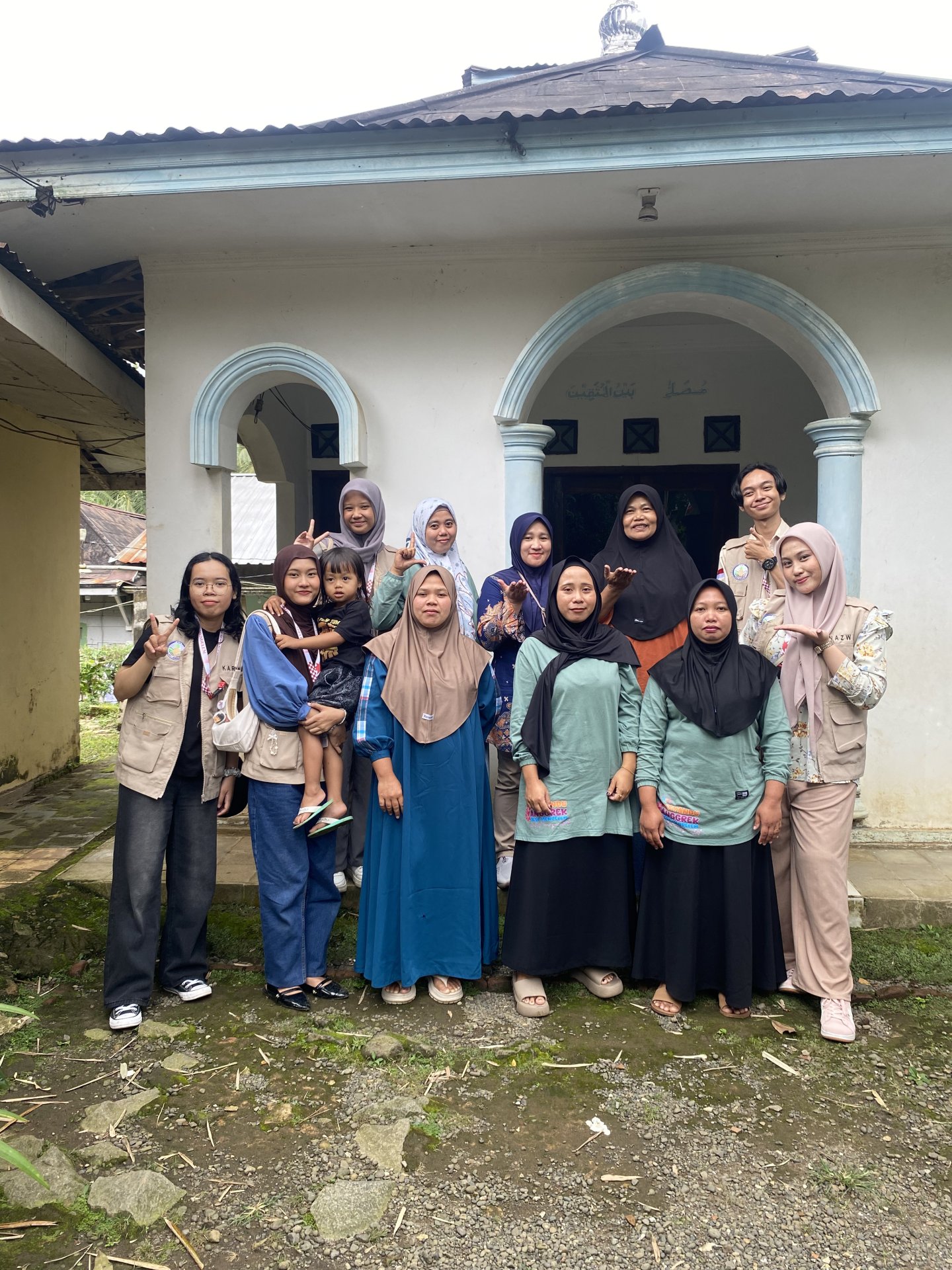 Kegiatan Pendampingan Posyandu, Sosialisasi PHBS dan Sampah di SDN 02 Desa Mendelem, dan Kunjungan DPL.