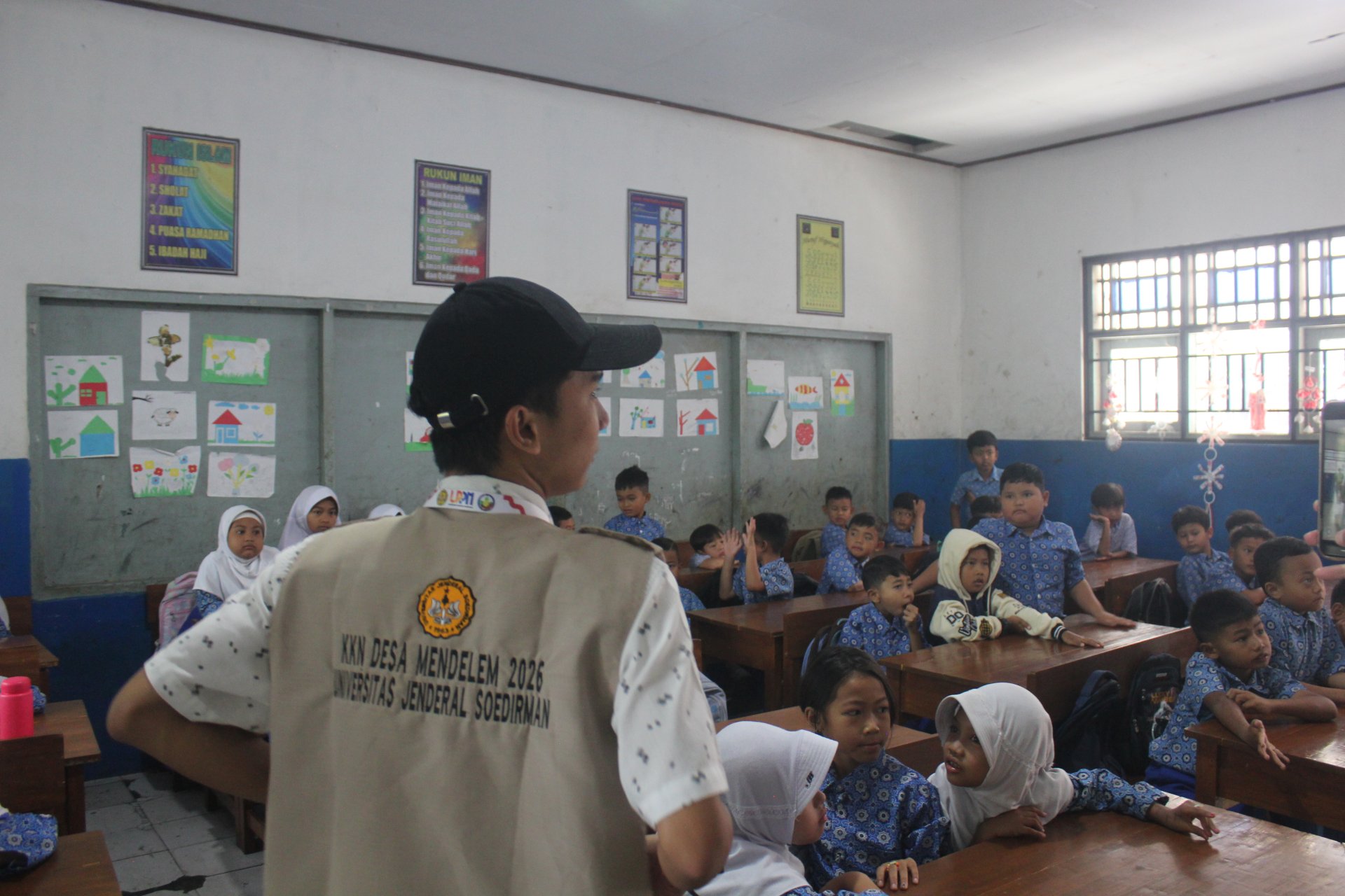 Kegiatan KKN Hari ke 10 Sosialisasi di Sekolah dan Pendampingan Posyandu