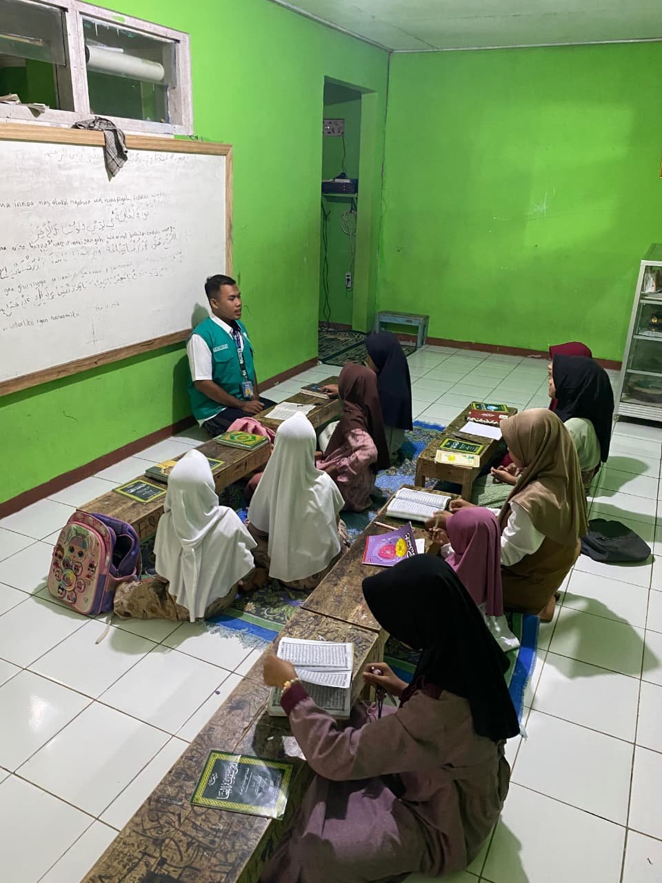 mengajar ngaji, tajwid di TPQ