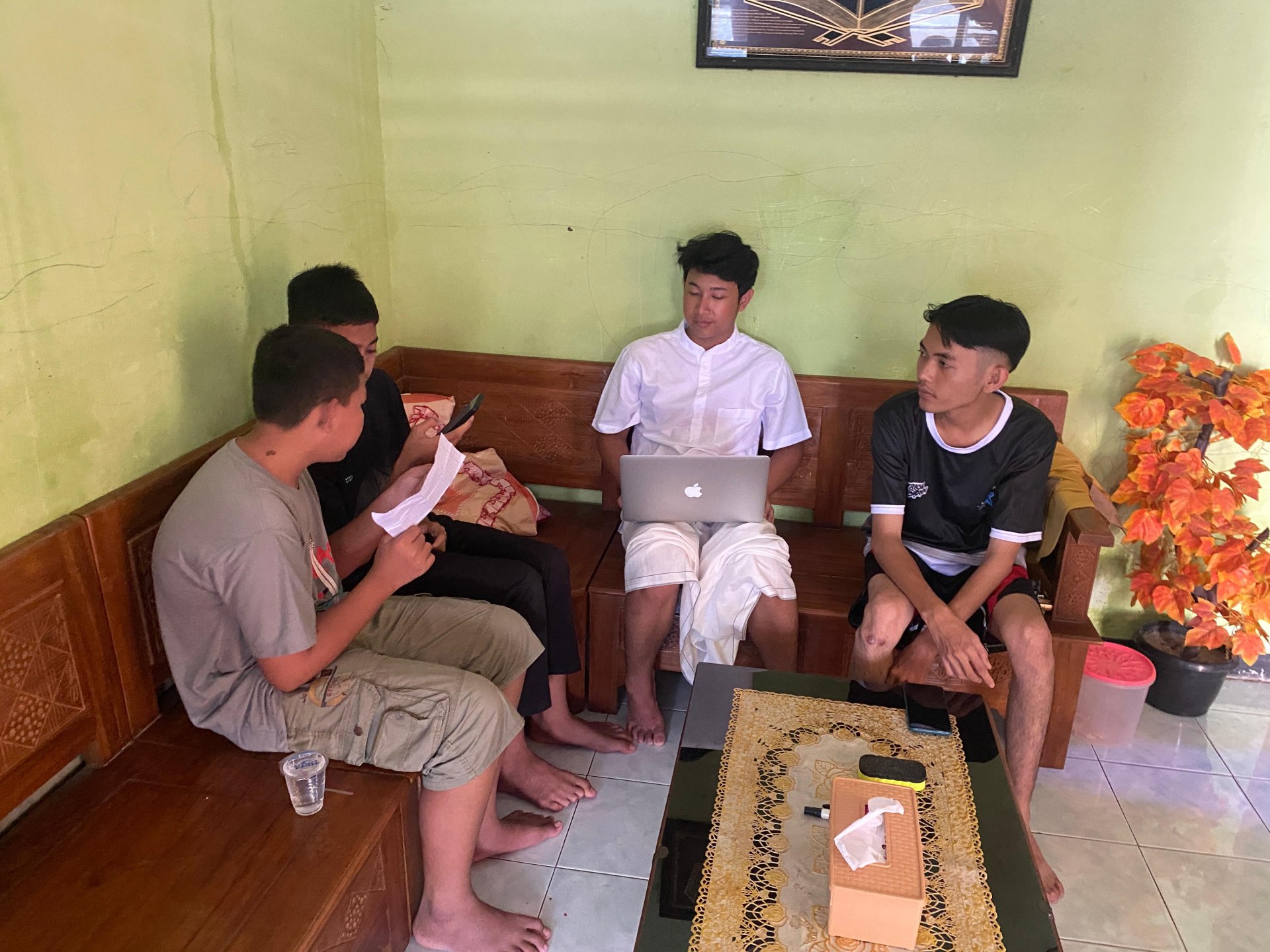 Siswa SMP N 1 Rembang Mewawancarai Untuk Tugas Sekolah