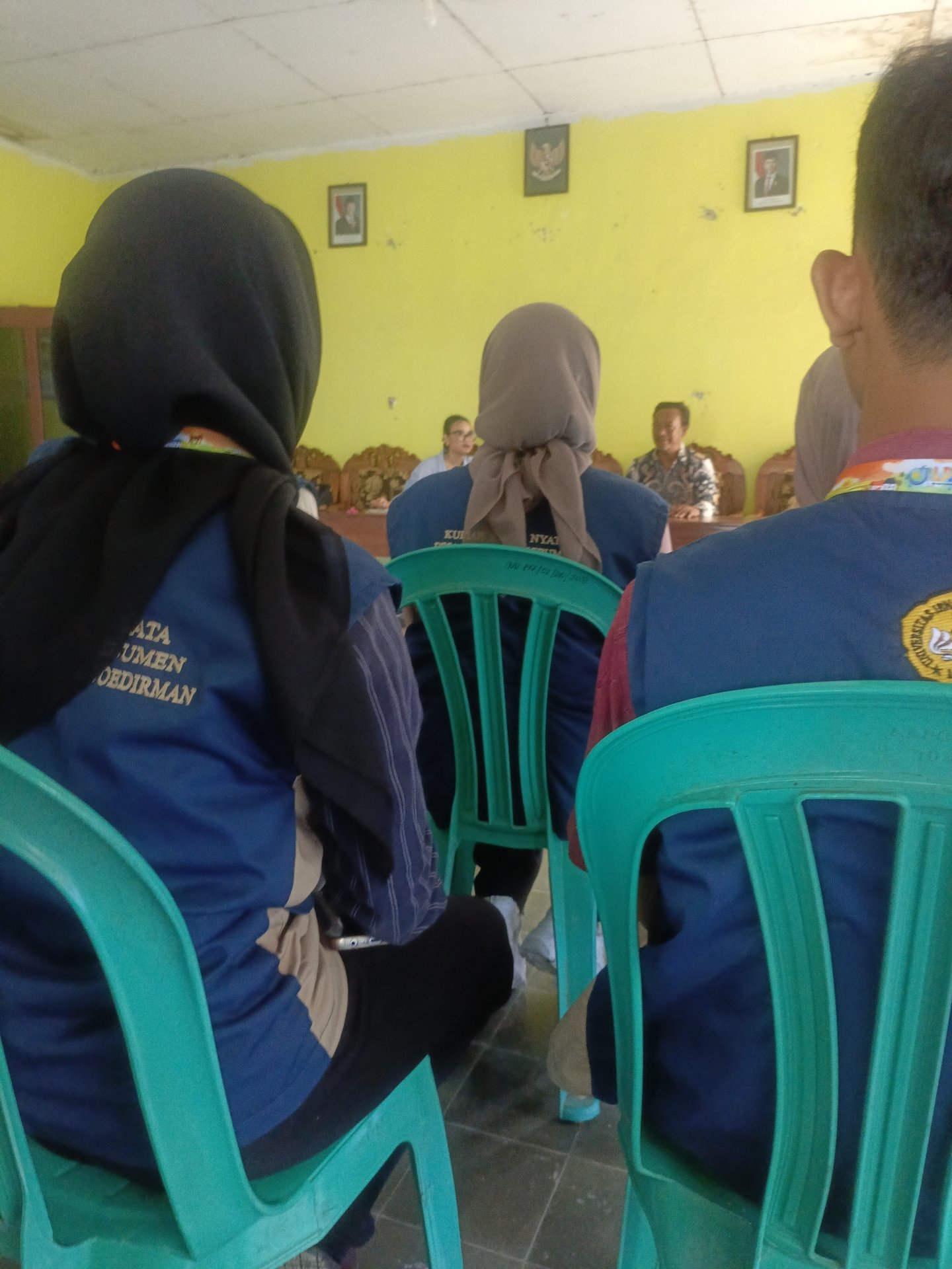 Monitoring dan Evaluasi Program Kerja Bersama Dosen Pembimbing Lapangan (DPL) serta Koordinasi Penilaian KKN dengan Kepala Desa