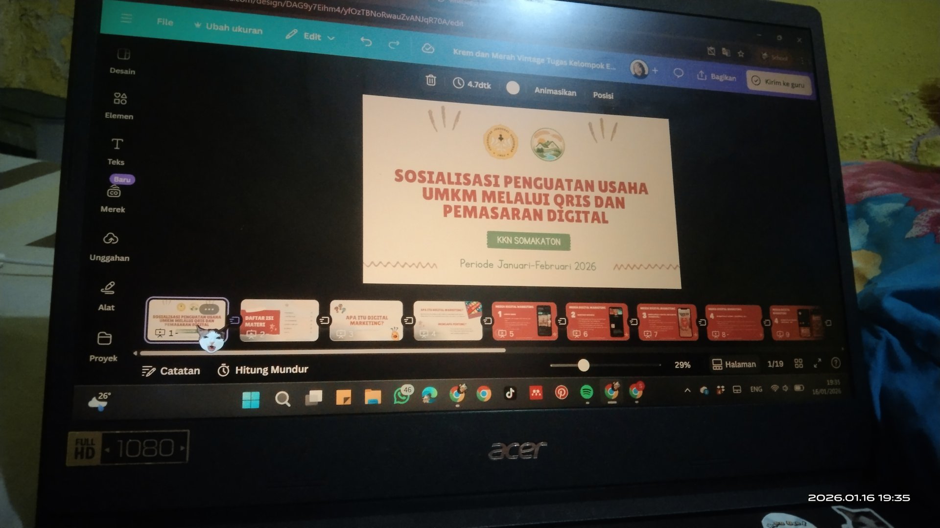 Menyiapkan Materi untuk Sosialisasi