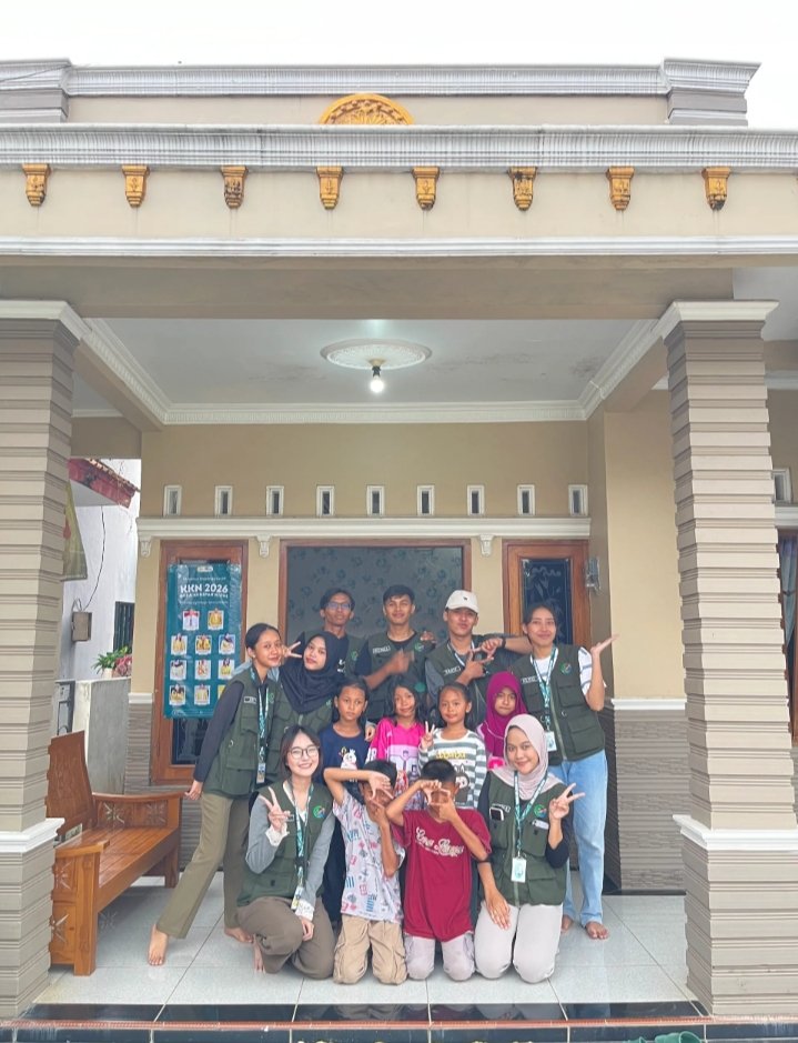 Bimbingan Belajar Anak-anak Desa Kuripan Kidul