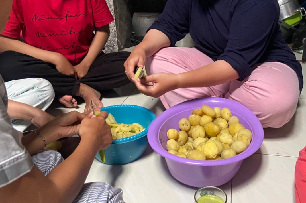 Kegiatan Bersih-Bersih Posko dan Persiapan Pengajian