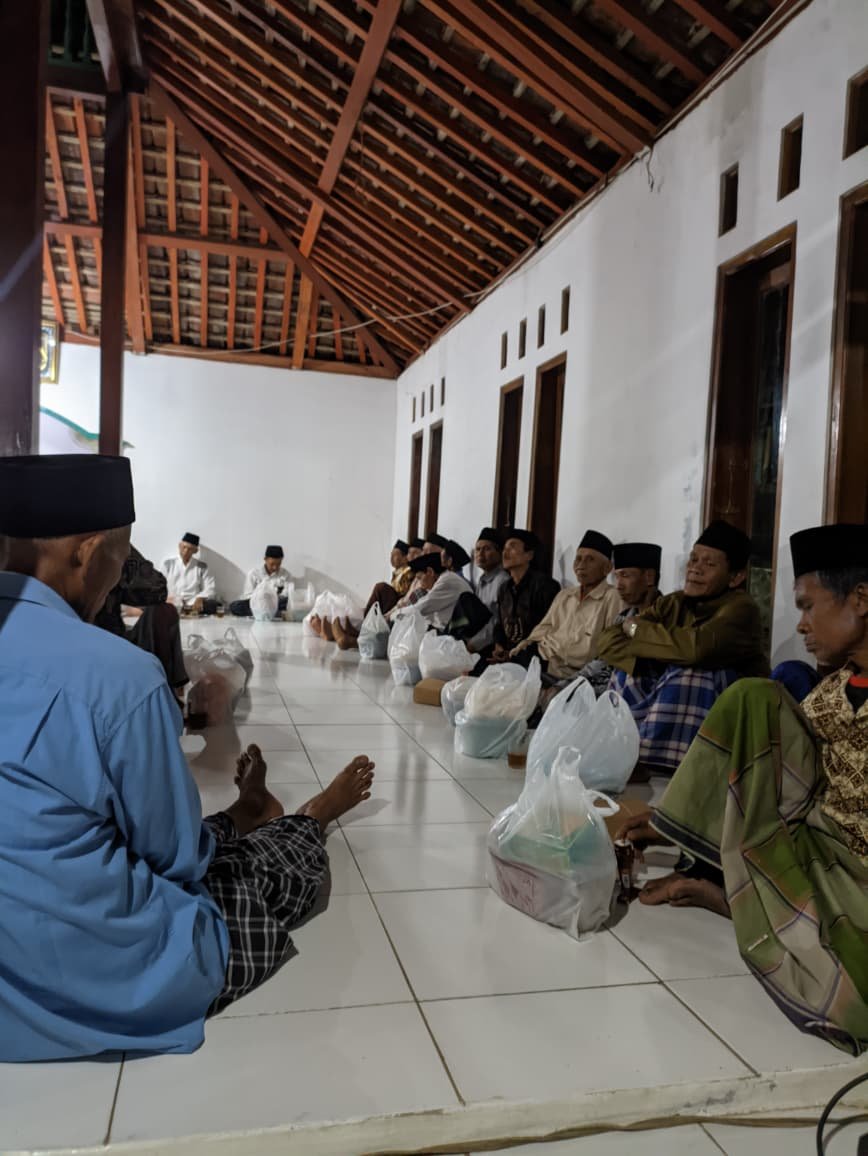 Day 10 Mancing dan Pengajian Isra miraj