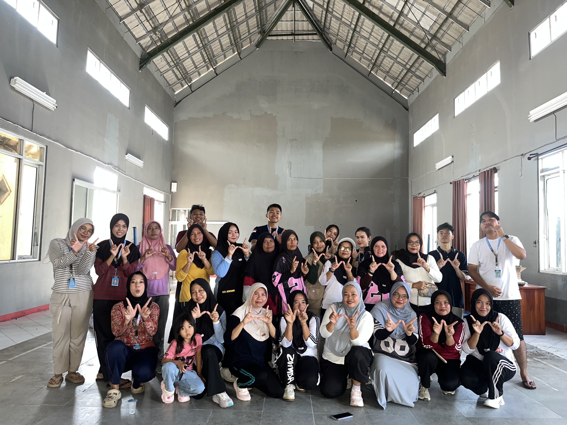 Senam Sehat Bersama Warga Dusun 1 Wanogara Kulon