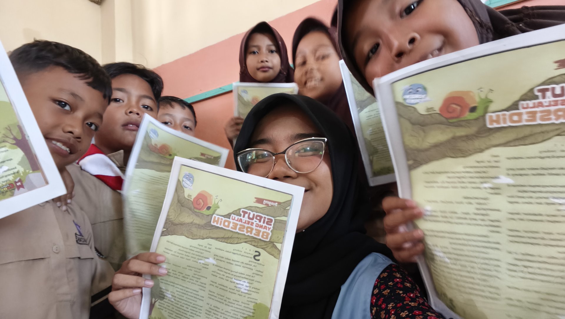 Kegiatan Literasi di SDN 1 Losari