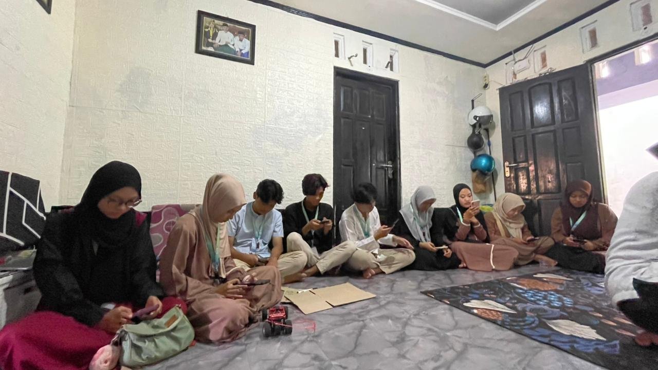 Pengajian dalam rangka memperingati isra' miraj bersama warga dusun juru tengah