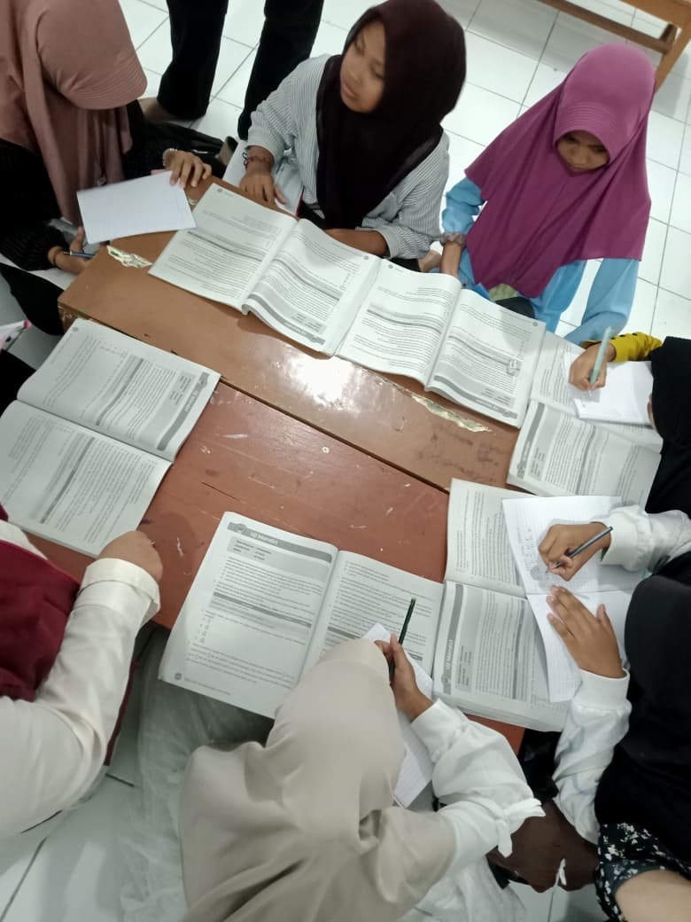 Bimbingan Belajar Kelas 5 dan 6 di Madrasah Diniyah YAPPI