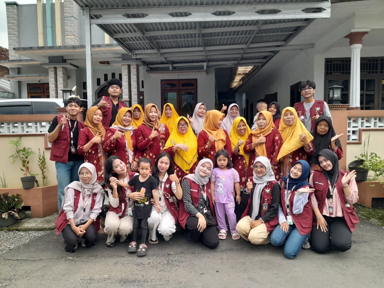 Mengikuti Acara Dawis Dewi Sinta RT 2 RW 2 Desa Bodaskarangjati