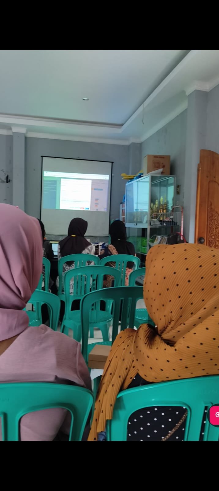 Partisipasi dalam Sosialisasi UMKM oleh KKN UGM