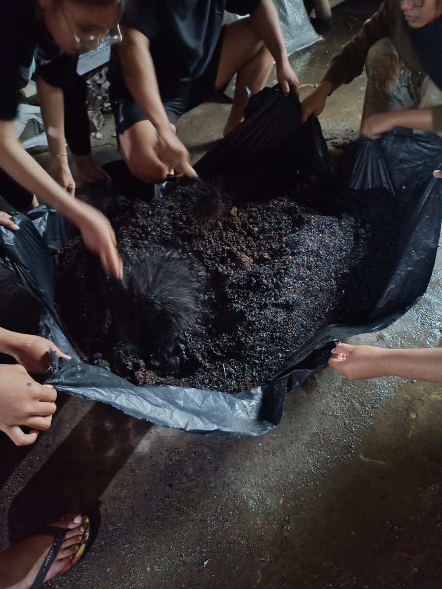 Persiapan Media Tanam Untuk Intensifikasi Pekarangan