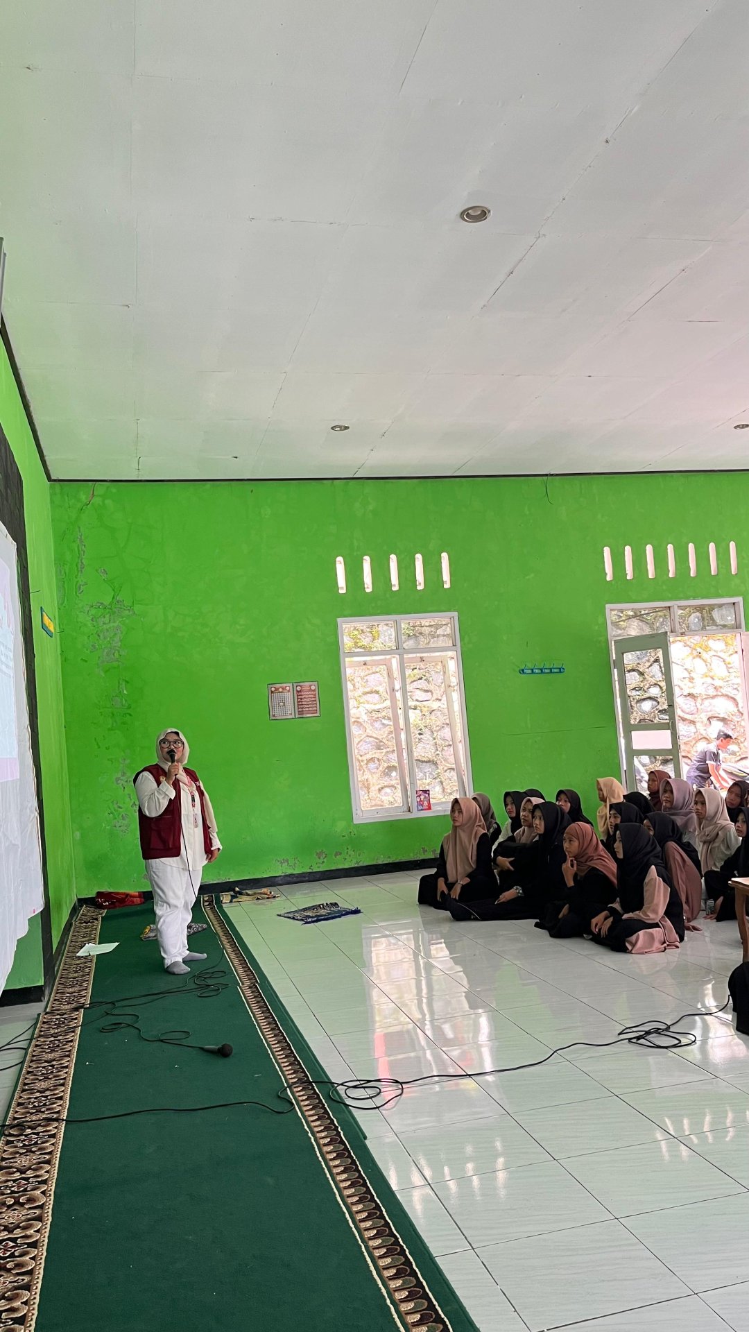 Sosialisasi Menstruasi dan Pemberian Tablet Tambah Darah