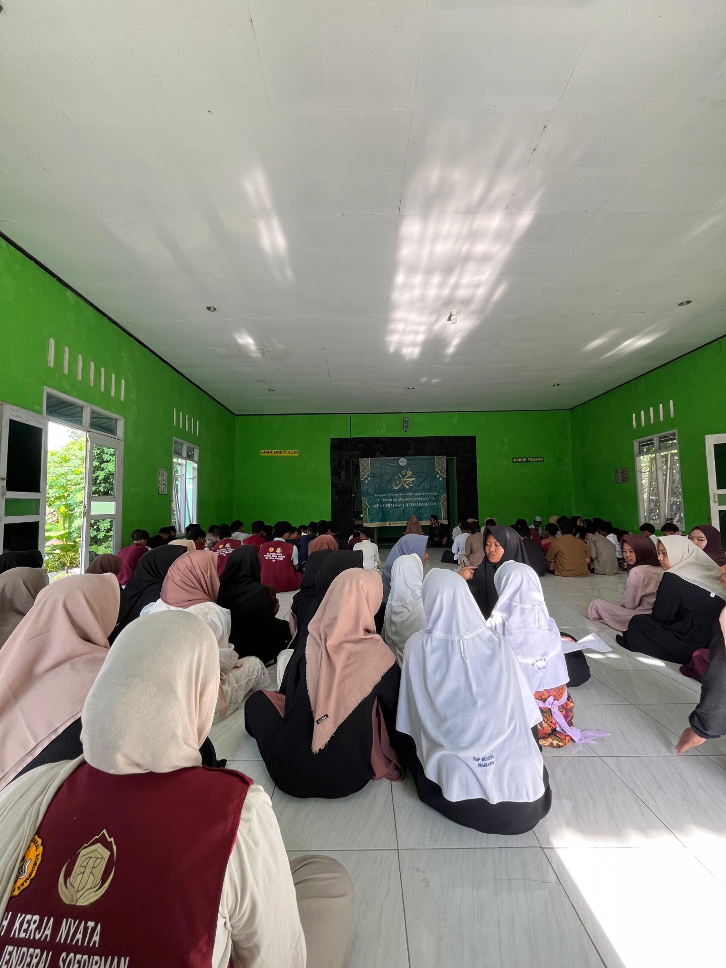 Partisipasi Kegiatan Isra Mi’raj di SMP Negeri 6 Rembang