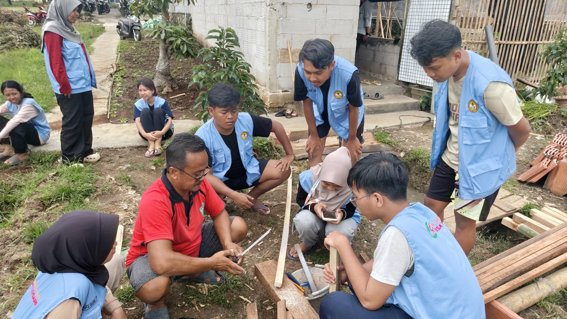 persiapan pembuatan aquaponik