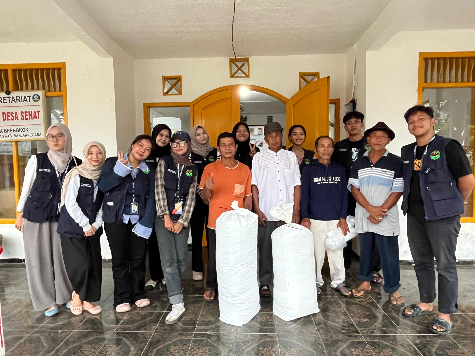 Hari Kesebelas di Desa Brengkok