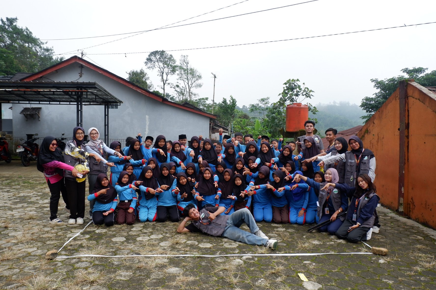 Olahraga tradisional bersama SDN 1 Danasari