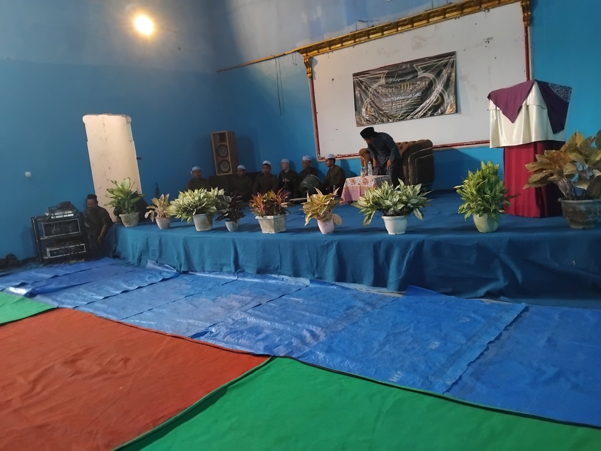 Menghadiri Acara Isro Mi'roj Di Balai Desa Wanogara Wetan