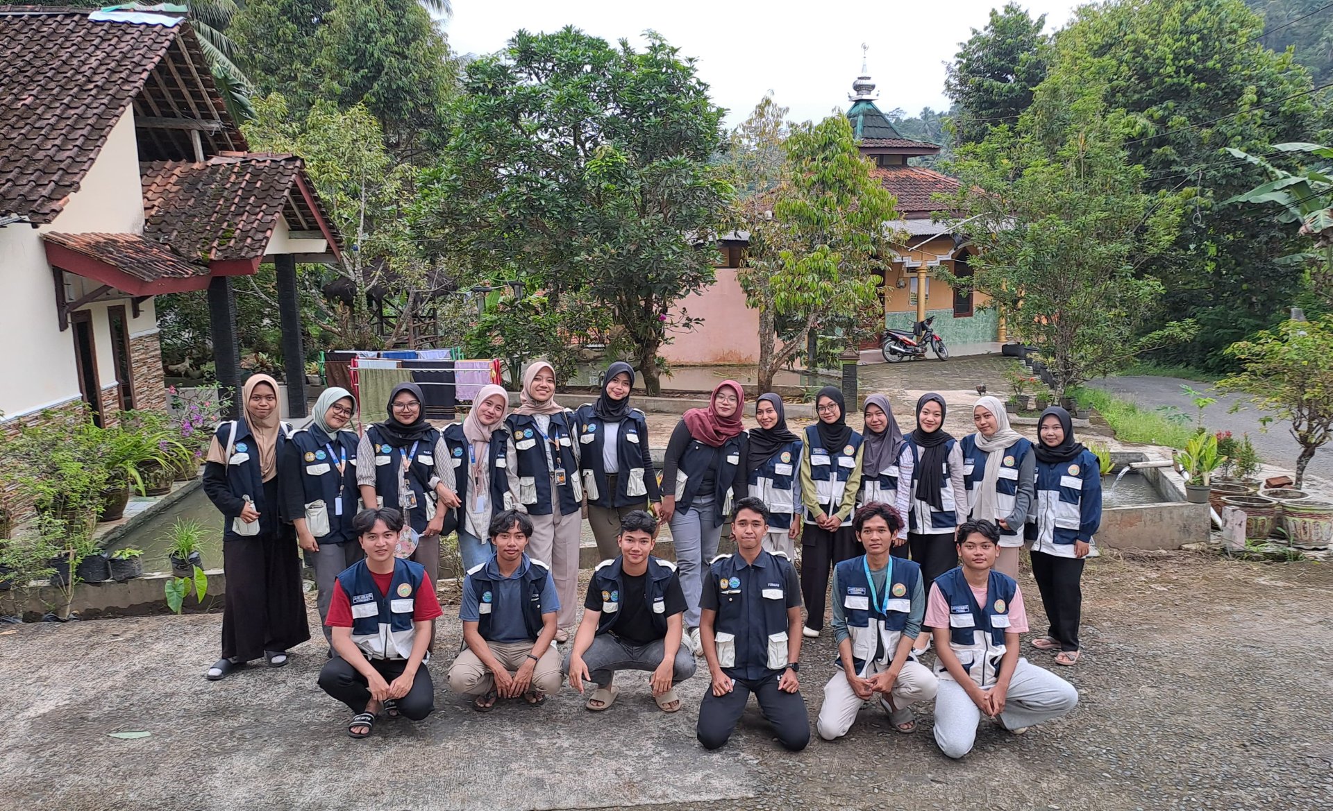 Pendampingan membuat gmaps UMKM dan visitasi ke Tirip