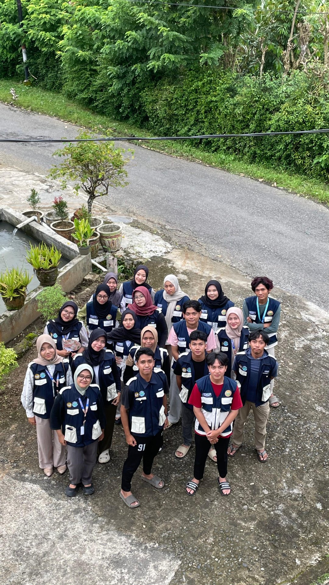 Mengunjungi KKN Desa Tirip