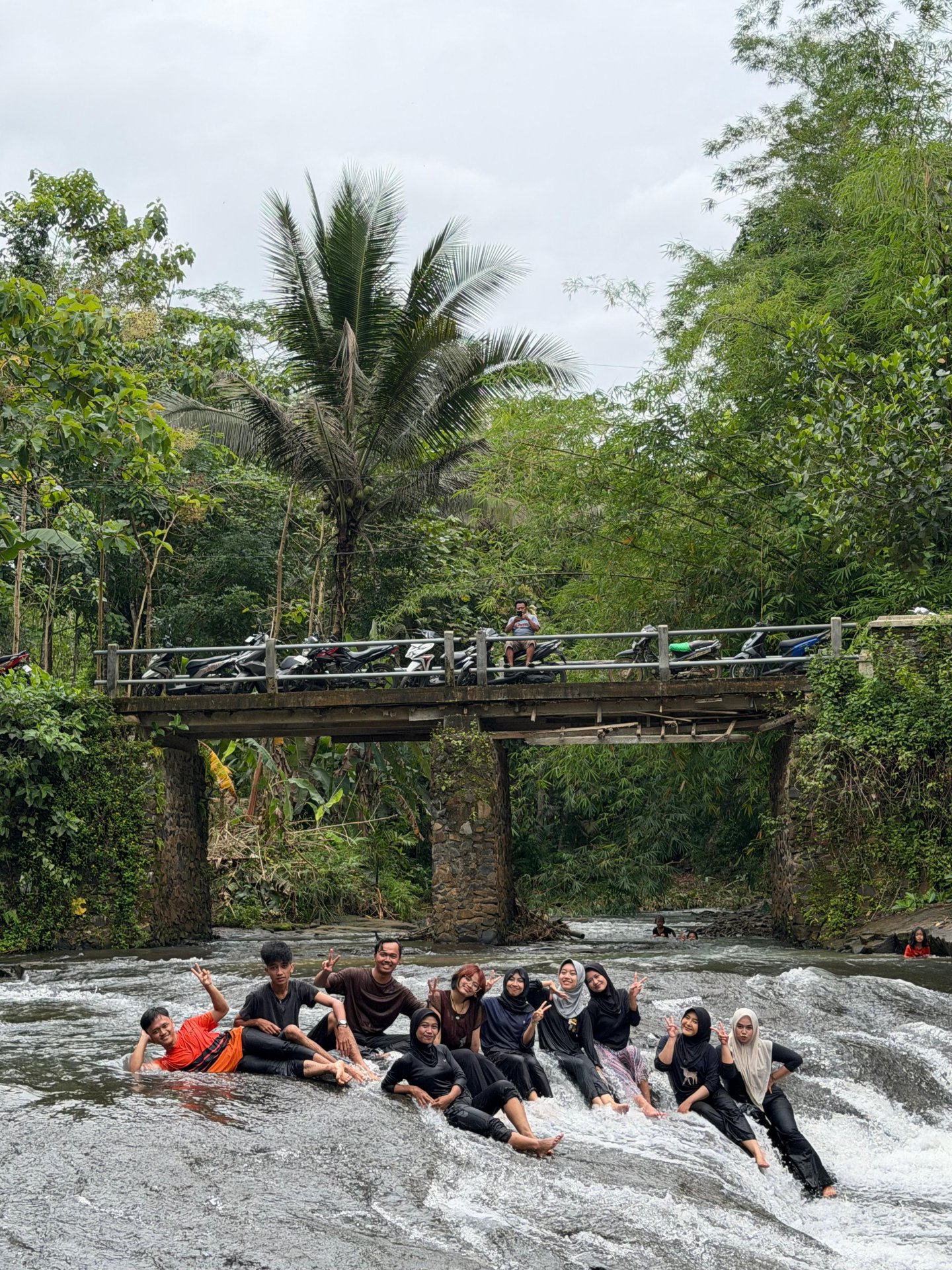 Mengunjungi Kolam Milik Kelompok Tani