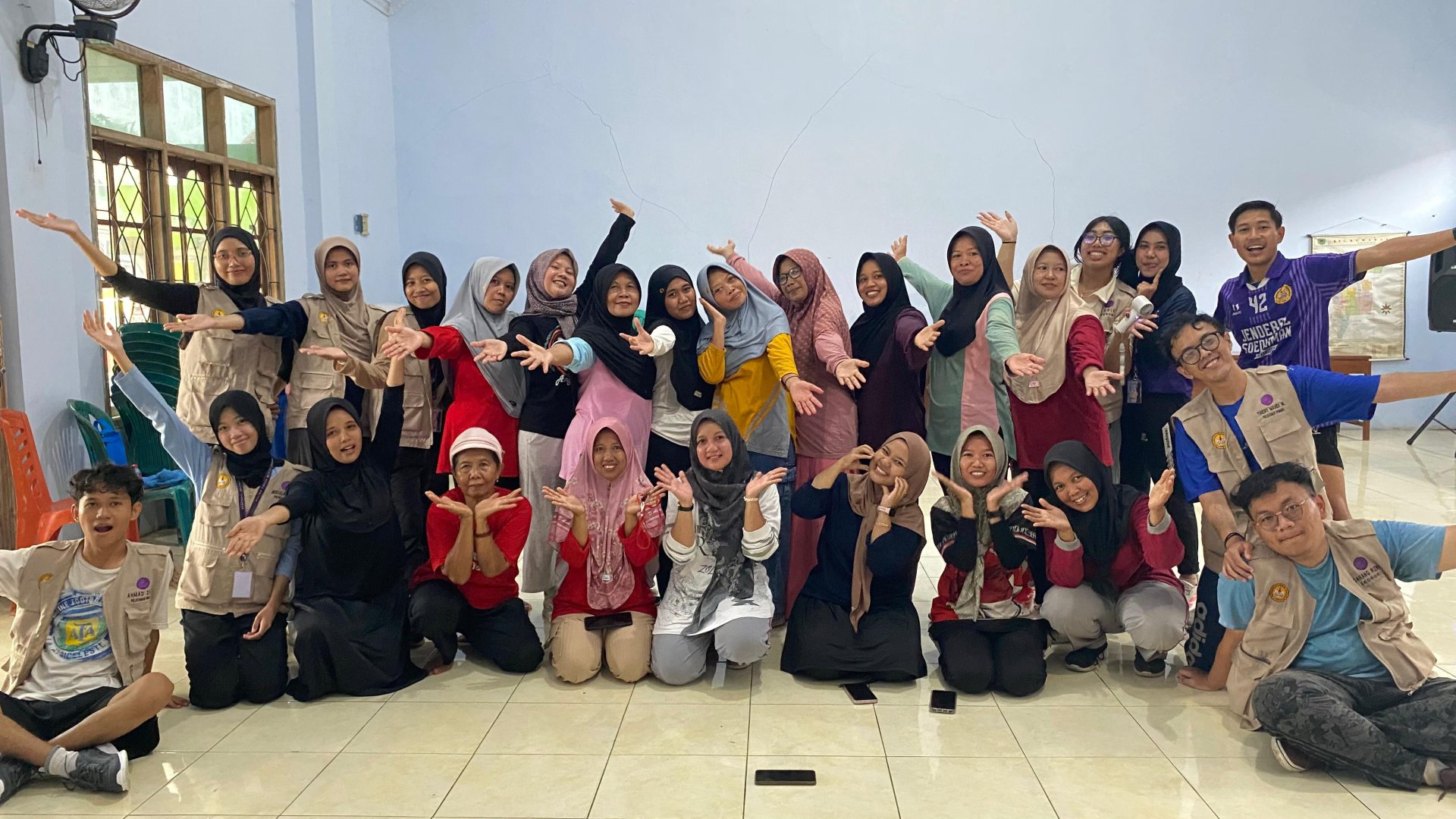 Hari ke-12: Senam Sehat Bersama