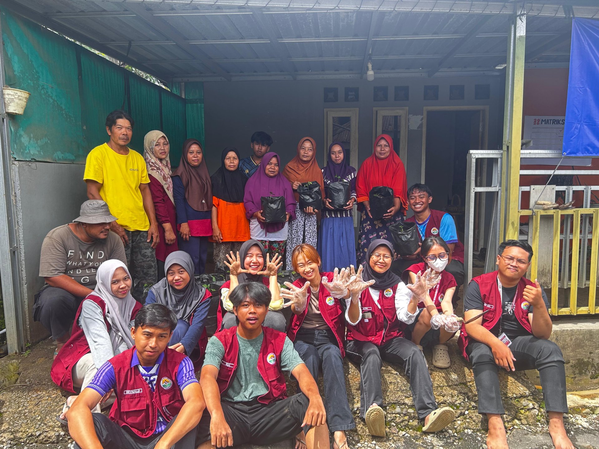 sosialisasi dan intensif pekarangan