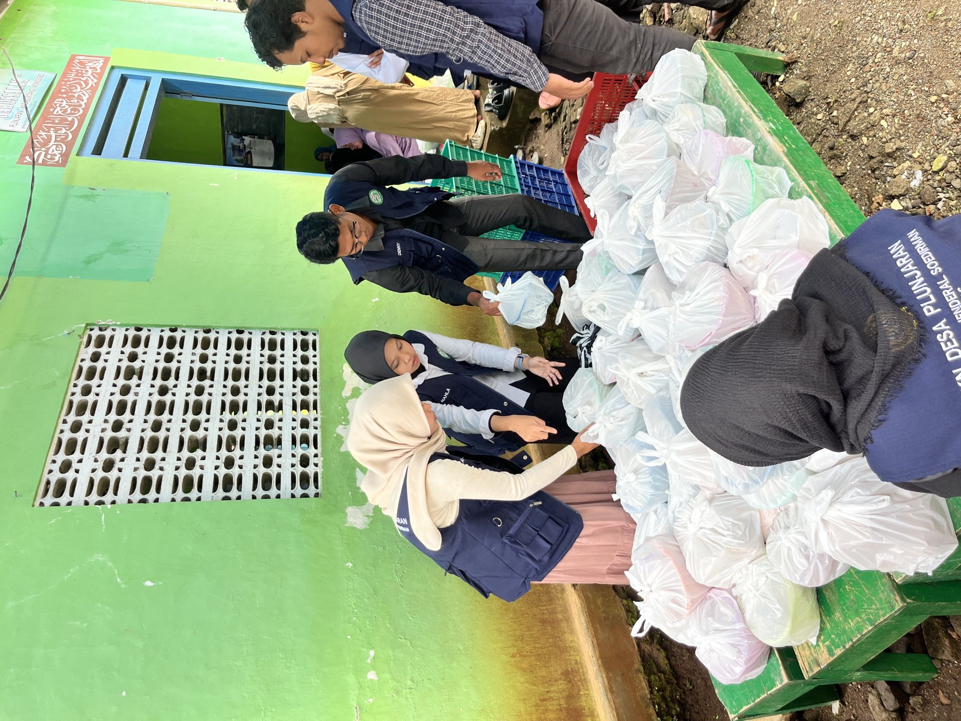 Silaturahmi Pengajian dan mengunjungi pak RT tentang Program Biopori di RT 02