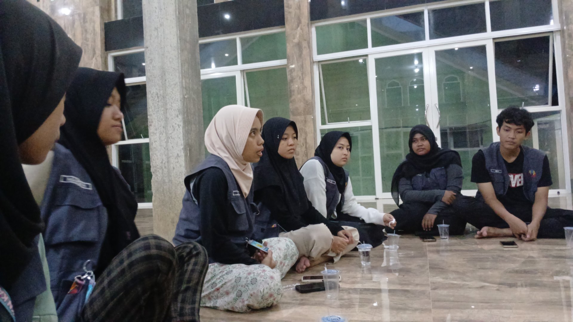 Rapat Bersama Warga