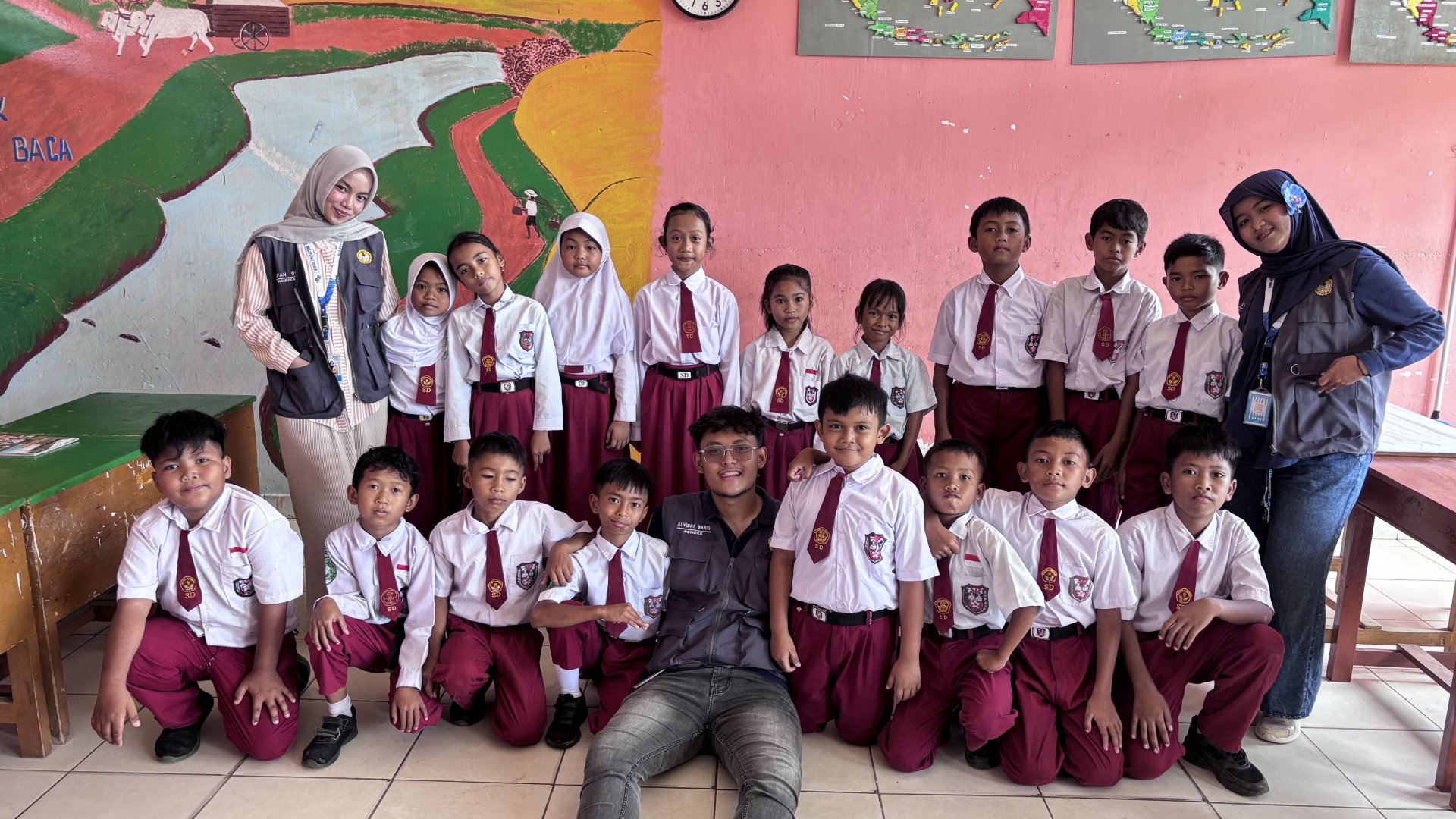 Mengajar SD 8 Kelapa Kampit Belitung Timur