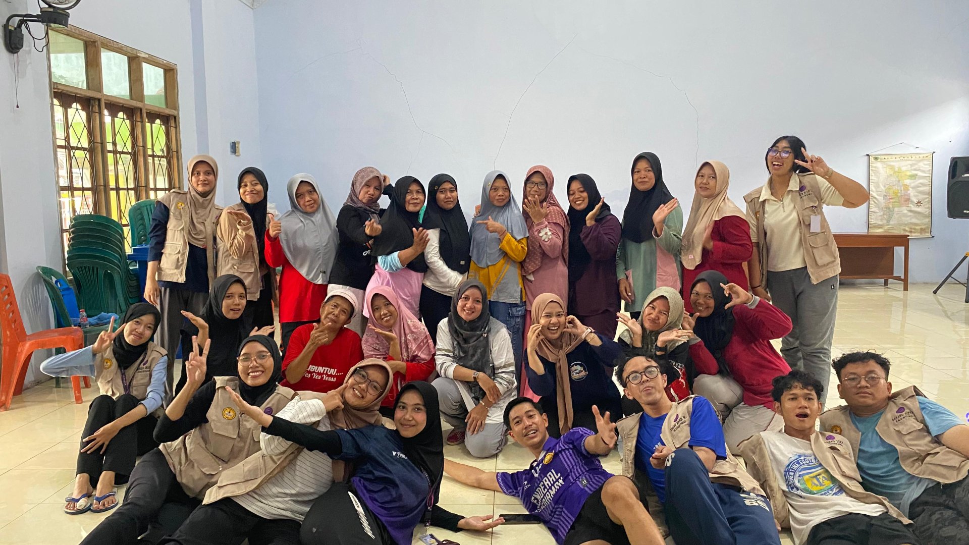 Pelaksanaan Kegiatan Senam Bersama Ibu-Ibu Desa Mangli