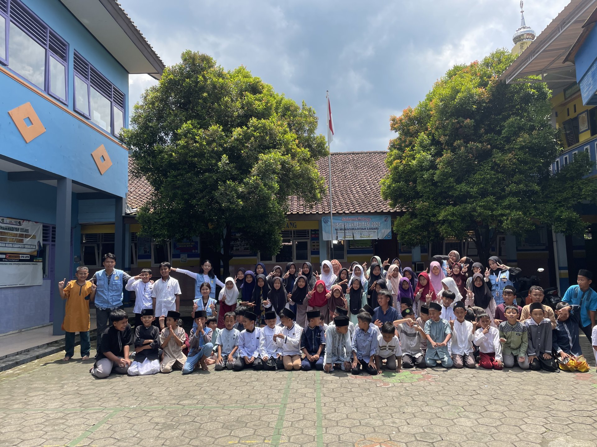 kunjungan ke MIM Losari