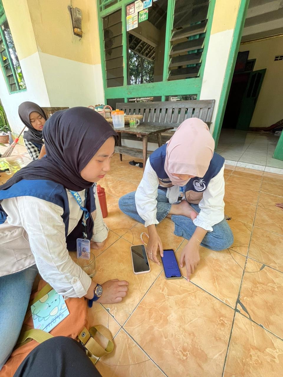 Pembuatan QRIS dan Google Maps untuk UMKM