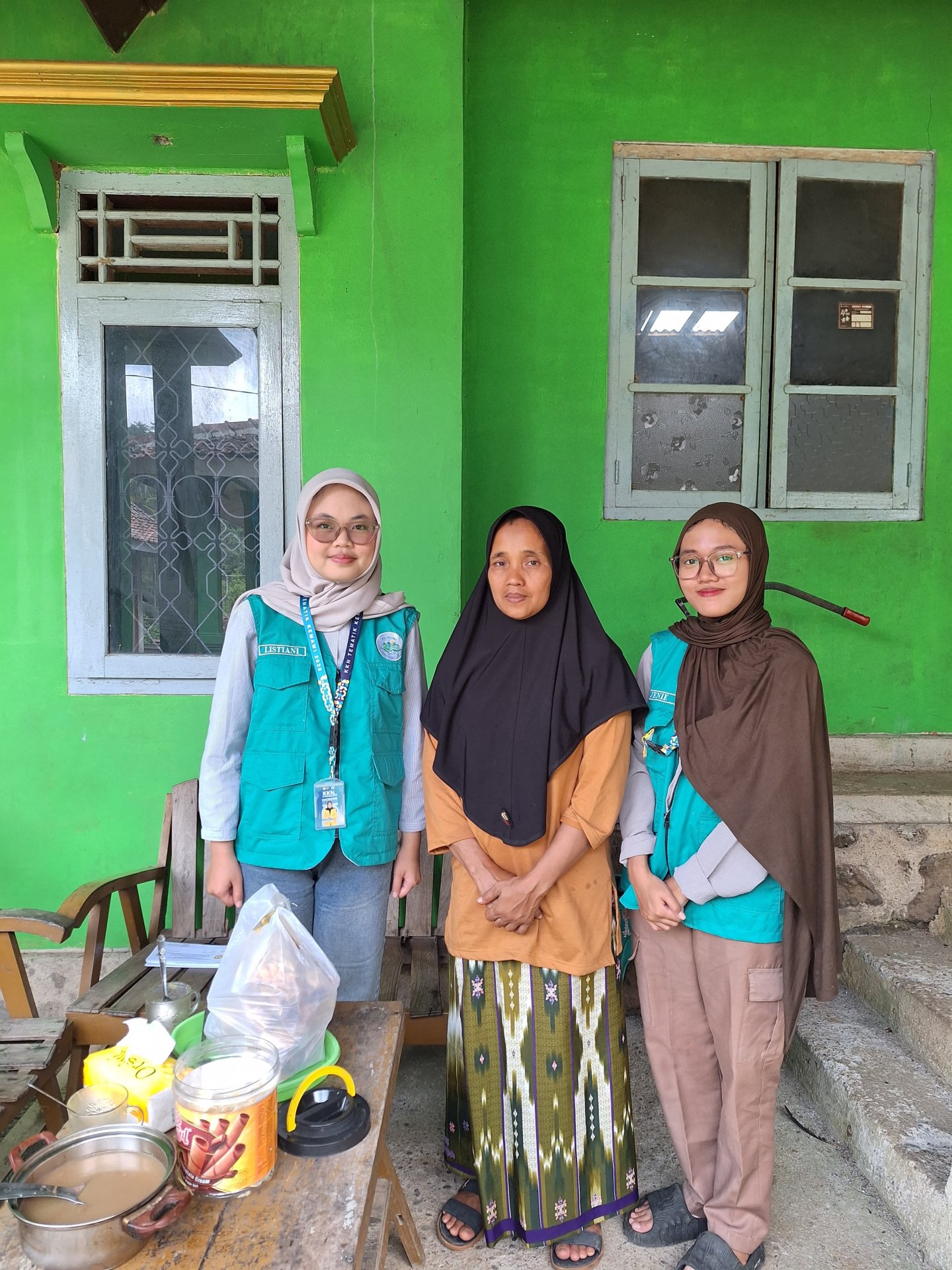 Kegiatan Mengajar, Pendampingan UMKM, dan Survei Lapangan