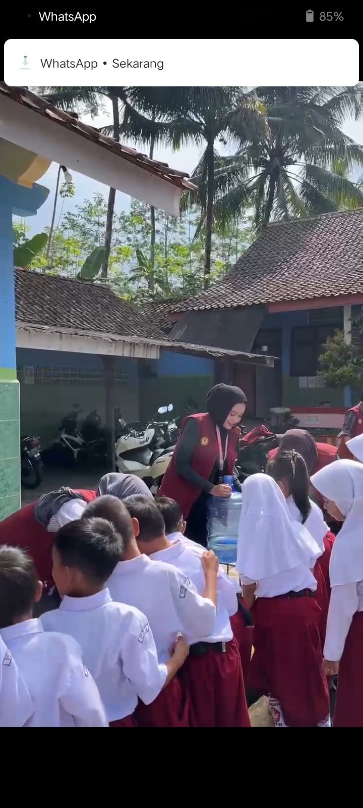 Sosialisasi dan Penerapan Perilaku Bersih dan Sehat melalui Praktik Cuci Tangan