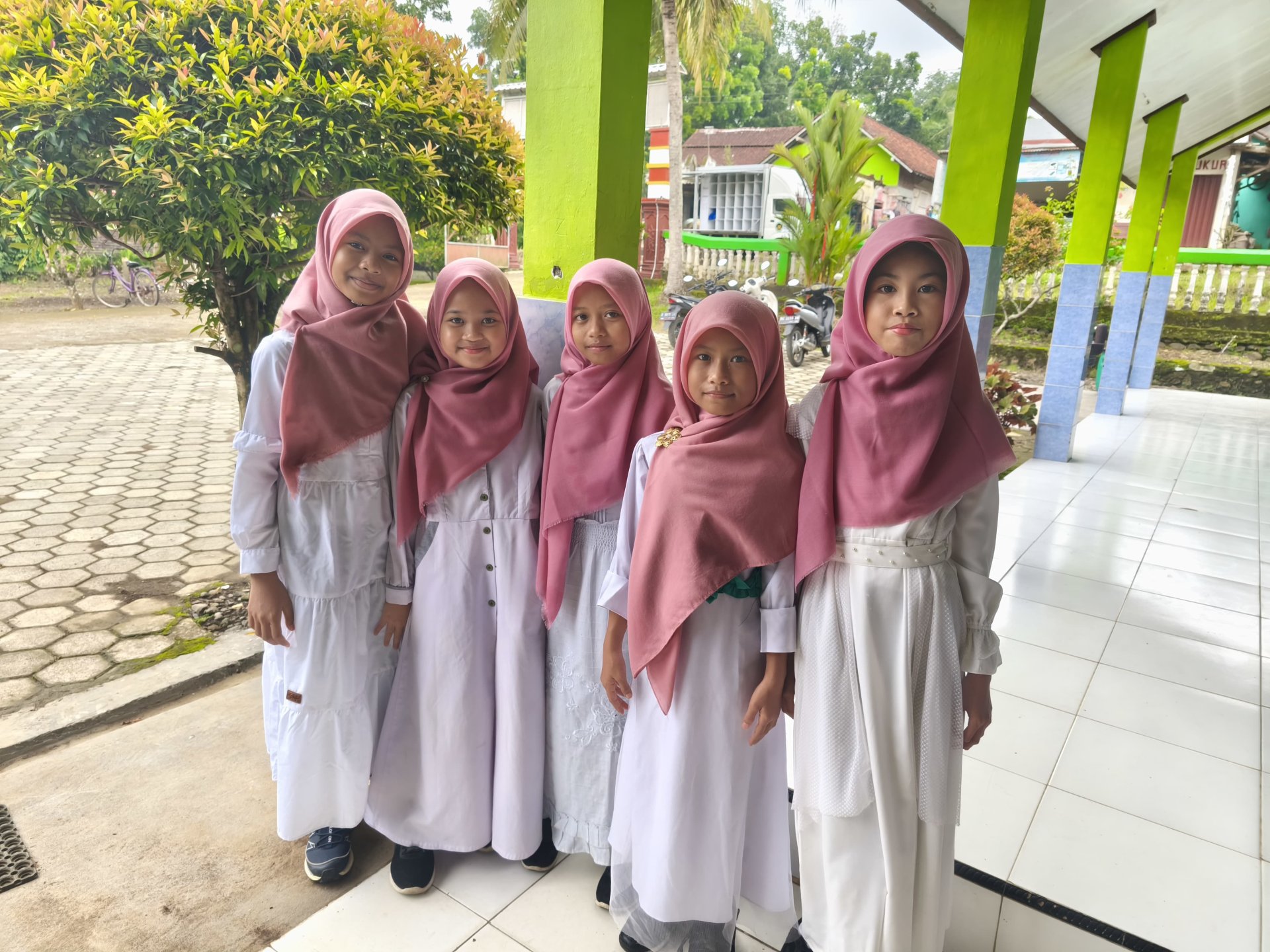 Hari 13.14  (Sinergi Edukasi Sekolah, Pelayanan Publik, dan Digitalisasi Ekonomi Desa)