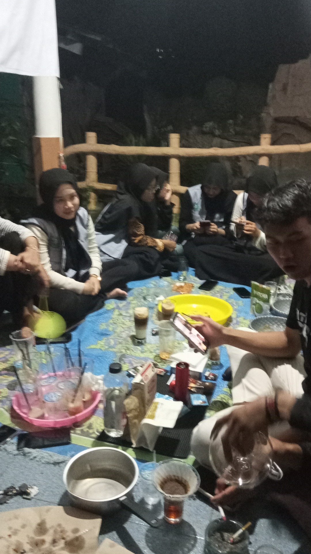 Silahturahmi ke kkn desa ori