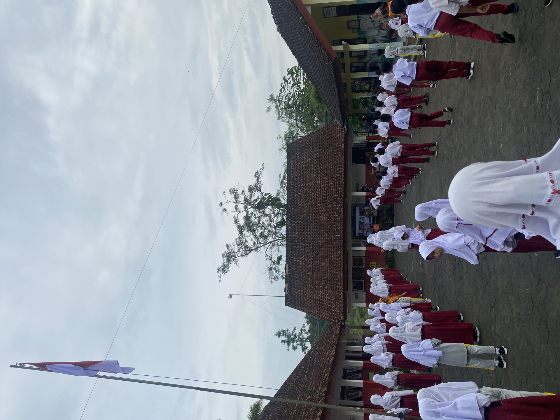 Senam Pagi dan Survey Ruangan Sosialisasi di SD N 3 Trimulyo