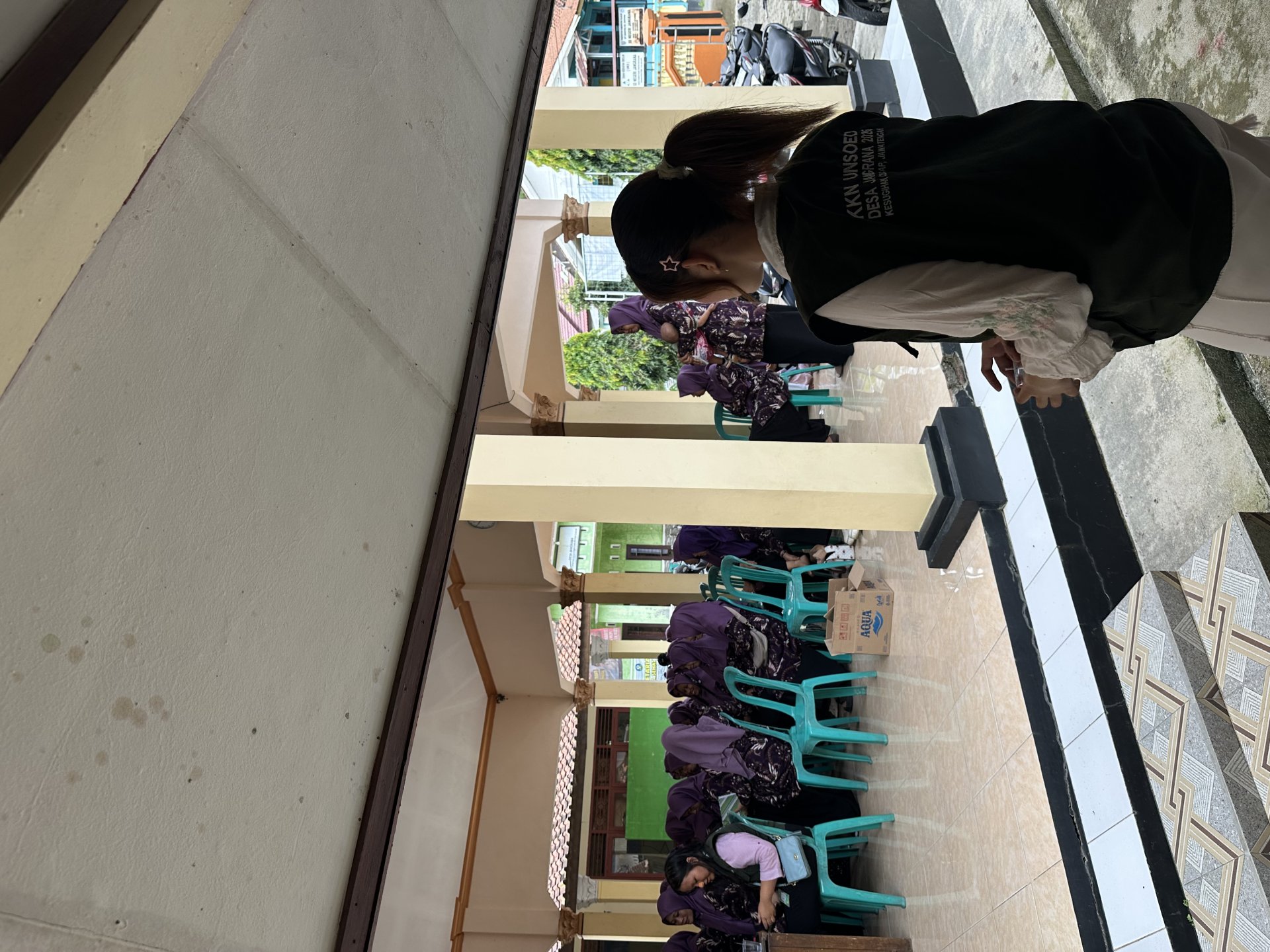 sosialisasi pembuatan biopori