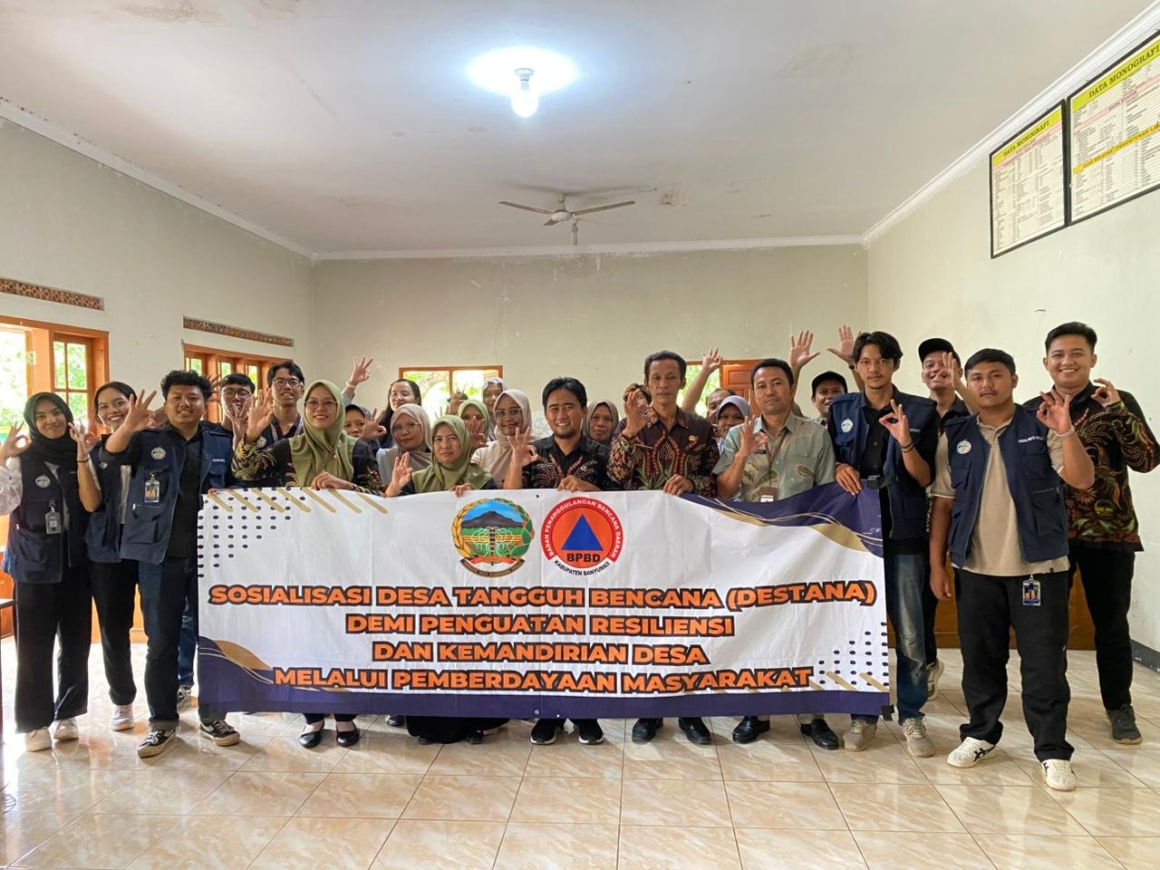 KKN HARI KE-14: FGD 2 "Sosialisasi Destana" dan Pemasangan Irigasi Tetes