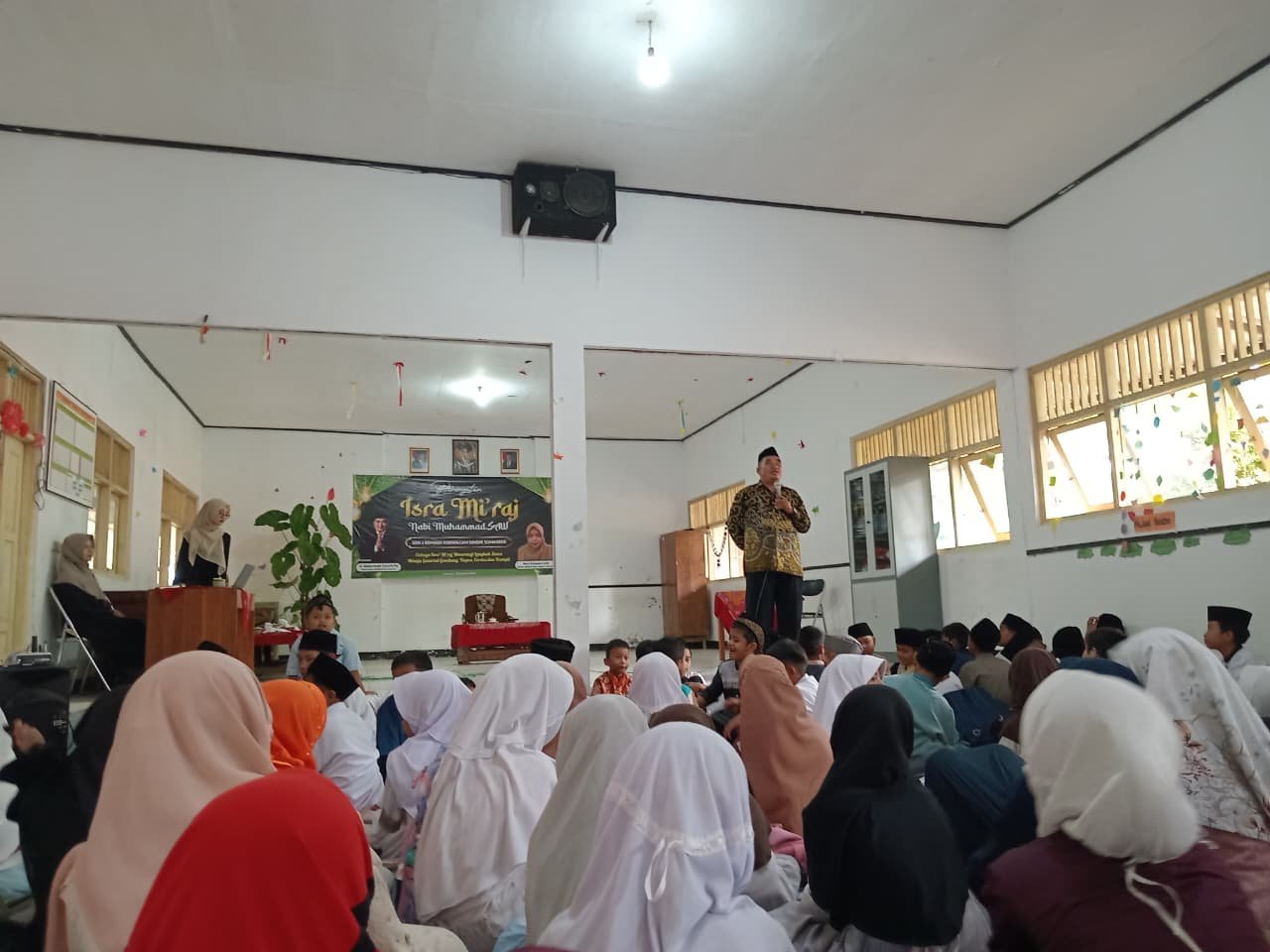 Pelaksanaan Kegiatan Sosial Keagamaan dan Koordinasi Internal